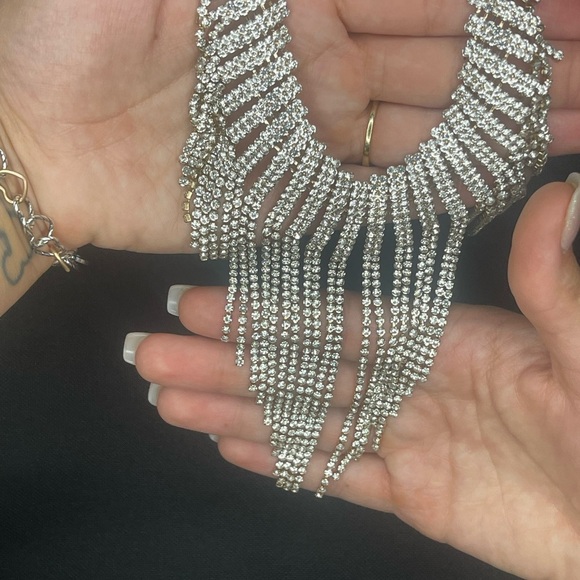 INC Elegant Silver Fringe Necklace - Picture 4 of 4